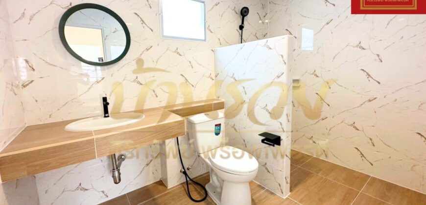 ทาวน์เฮ้าส์ 2 ชั้น หมู่บ้าน สุธาวี คลัสเตอร์ ใกล้สี่แยกบางพลี ถนนตำหรุ-คลองขุด บ้านรีโนเวทใหม่