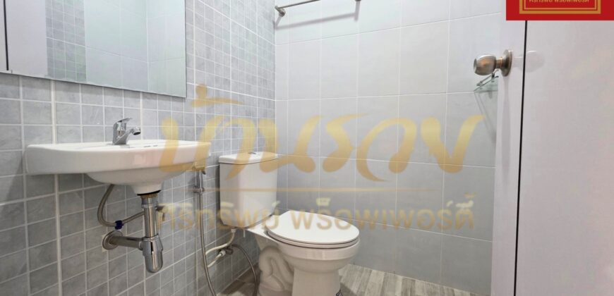 ทาวน์เฮ้าส์ 2 ชั้น หมู่บ้าน รุ่งทวี นิคมบางปู #ถนนเมนต้นโครงการ แพรกษา บ้านรีโนเวทเปลี่ยนวัสดุใหม่ พร้อมเข้าอยู่