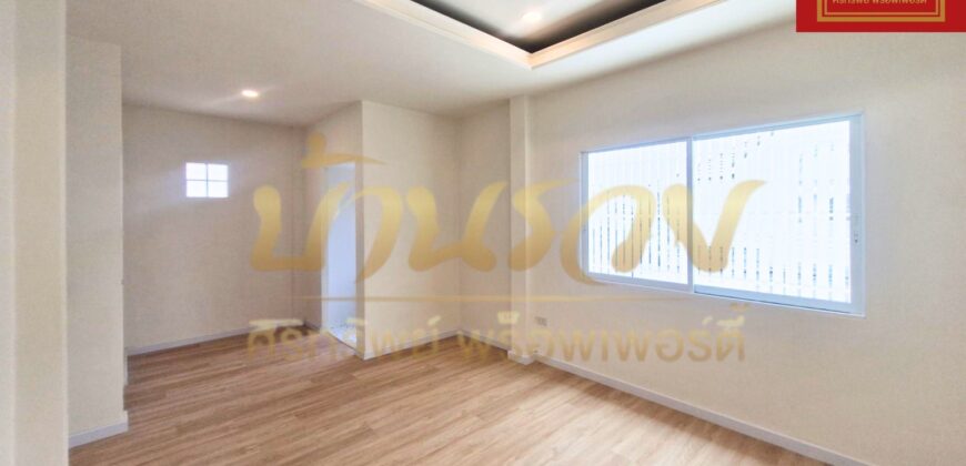 ทาวน์เฮ้าส์ 2 ชั้น #หลังมุม หมู่บ้าน ลัลลี่วิลล์ 1 ซอยมังกร – เทพารักษ์ บ้านรีโนเวทใหม่ทั้งหลัง ใกล้ทางด่วนกาญจนาภิเษก พร้อมเข้าอยู่