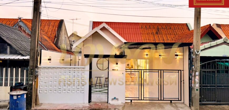 บ้านแฝด 1 ชั้น #ถนนเมน หมู่บ้านเด่นชัย บางเมือง-ศรีนครินทร์ ใกล้ BTS รถไฟฟ้าทิพวัล ทางด่วนกาญจนาฯ บ้านรีโนเวทใหม่ทั้งหลัง