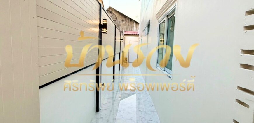 บ้านแฝด 1 ชั้น #ถนนเมน หมู่บ้านเด่นชัย บางเมือง-ศรีนครินทร์ ใกล้ BTS รถไฟฟ้าทิพวัล ทางด่วนกาญจนาฯ บ้านรีโนเวทใหม่ทั้งหลัง