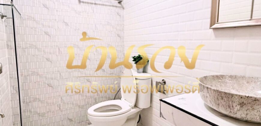 บ้านแฝด 1 ชั้น #ถนนเมน หมู่บ้านเด่นชัย บางเมือง-ศรีนครินทร์ ใกล้ BTS รถไฟฟ้าทิพวัล ทางด่วนกาญจนาฯ บ้านรีโนเวทใหม่ทั้งหลัง