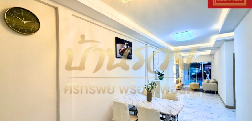 บ้านแฝด 1 ชั้น #ถนนเมน หมู่บ้านเด่นชัย บางเมือง-ศรีนครินทร์ ใกล้ BTS รถไฟฟ้าทิพวัล ทางด่วนกาญจนาฯ บ้านรีโนเวทใหม่ทั้งหลัง