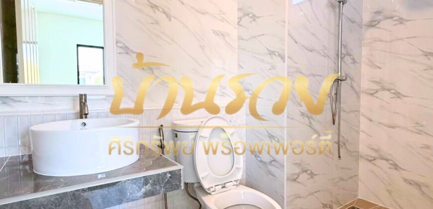 บ้านเดี่ยว 2 ชั้น หมู่บ้านอารียา โคโม่ บางนา Areeya Como Bangna – Wongwaen ใกล้เมกา บางนา ,ทางด่วนบูรพาวิถี และ สนามบินสุวรรณภูมิ