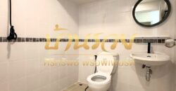 ทาวน์เฮ้าส์ 2 ชั้น หมู่บ้านนิรันดร์วิลล์ 10 ซอยวัดศรีวารีน้อย บางนา กม.18 ใกล้มหาลัยหัวเฉียว บ้านรีโนเวทเปลี่ยนวัสดุใหม่ พร้อมเข้าอยู่