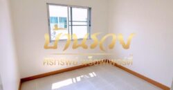 ทาวน์เฮ้าส์ 2 ชั้น หมู่บ้านนิรันดร์วิลล์ 10 ซอยวัดศรีวารีน้อย บางนา กม.18 ใกล้มหาลัยหัวเฉียว บ้านรีโนเวทเปลี่ยนวัสดุใหม่ พร้อมเข้าอยู่