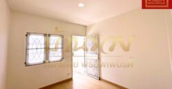 ทาวน์เฮ้าส์ 2 ชั้น หมู่บ้านพนาสนธิ์ วิลล่า12 บางปู บ้านรีโนเวทเปลี่ยนวัสดุใหม่ ใกล้รถไฟฟ้า BTS สถานีเคหะ