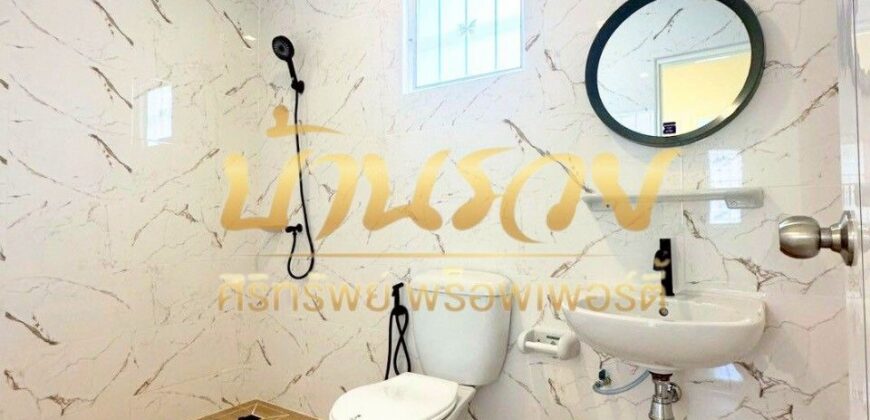 ทาวน์เฮ้าส์ 2 ชั้น หมู่บ้านพฤกษา 59/1 ซ.วิทยุการบิน ใกล้สถานีรถไฟฟ้าสายสีเขียว บ้านรีโนเวทใหม่พร้อมเข้าอยู่