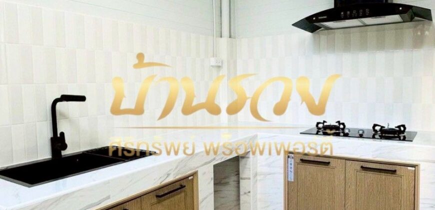 ทาวน์เฮาส์ 2ชั้น หมู่บ้านเดอะคอนเนค6 (บางนาตราดกม.8) ใกล้เมกาบางนา ตกแต่งสไตล์มินิมอลพร้อมเข้าอยู่