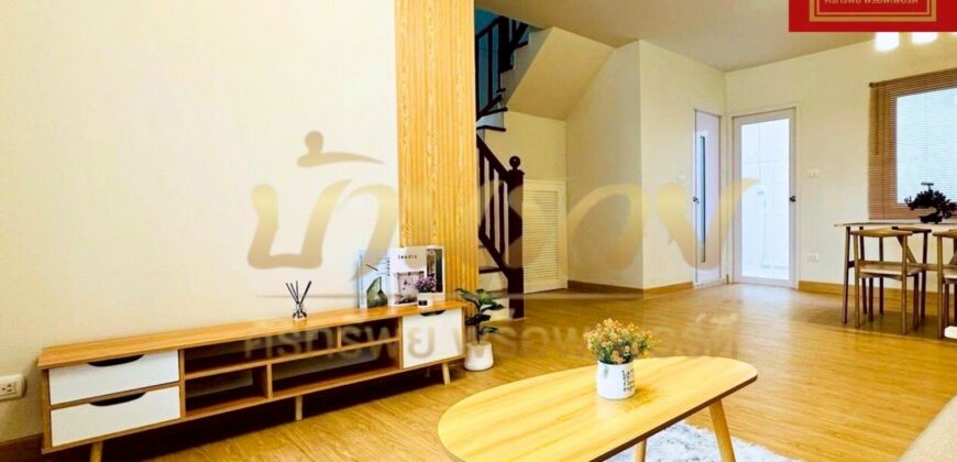 ทาวน์เฮาส์ 2ชั้น หมู่บ้านเดอะคอนเนค6 (บางนาตราดกม.8) ใกล้เมกาบางนา ตกแต่งสไตล์มินิมอลพร้อมเข้าอยู่