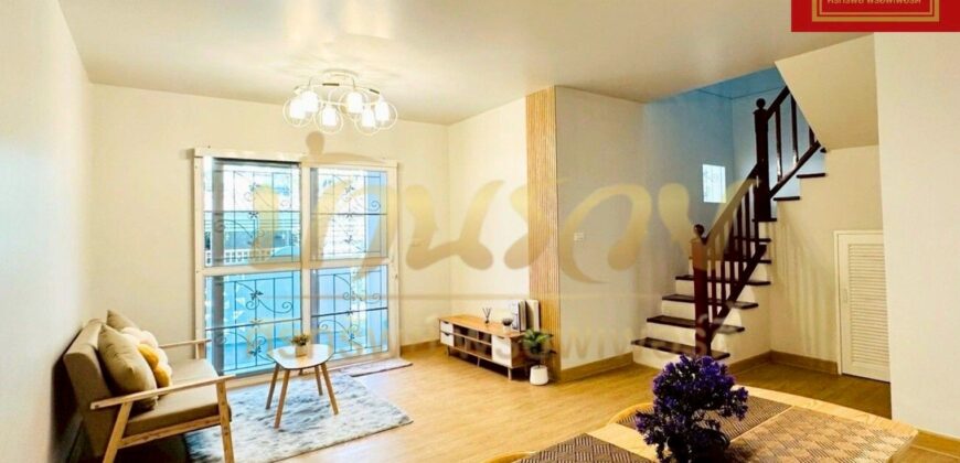 ทาวน์เฮาส์ 2ชั้น หมู่บ้านเดอะคอนเนค6 (บางนาตราดกม.8) ใกล้เมกาบางนา ตกแต่งสไตล์มินิมอลพร้อมเข้าอยู่