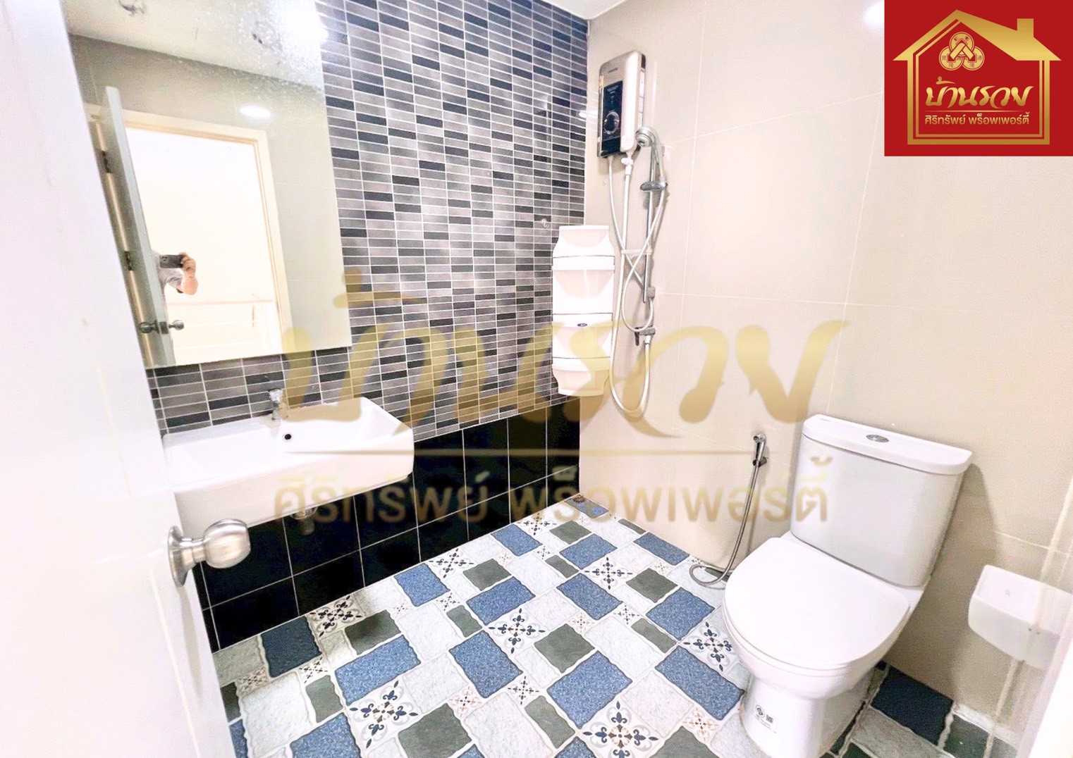 LINE_ALBUM_2832569 BE _1_260329_11